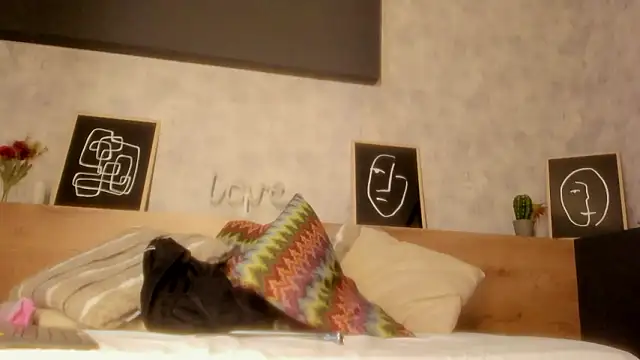 Snapshot of karina_gomez_18 chatting on March 1, 2026, 11:34 am karina gomez 18 online show from March 1, 2026, 11:34 am