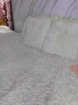 Snapshot of Nanda_Vixen chatting on November 6, 2025, 10:43 pm Nanda Vixen online show from November 6, 2025, 10:43 pm