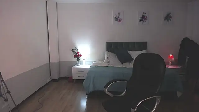 Snapshot of Nami_sunny chatting on February 9, 2025, 9:26 am Nami sunny online show from February 9, 2025, 9:26 am