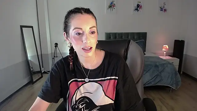 Snapshot of Nami_sunny chatting on March 9, 2025, 2:18 am Nami sunny online show from March 9, 2025, 2:18 am