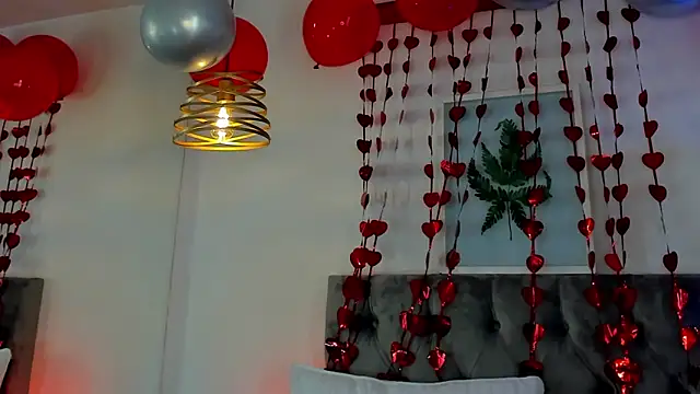 Snapshot of Nami_sunny chatting on September 17, 2025, 7:37 pm Nami sunny online show from September 17, 2025, 7:37 pm