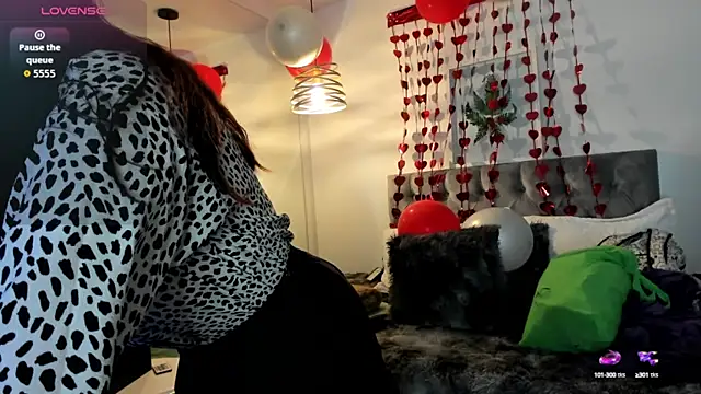 Snapshot of Nami_sunny chatting on September 19, 2025, 7:47 pm Nami sunny online show from September 19, 2025, 7:47 pm