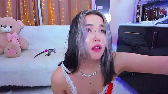 Snapshot of Dollyaa chatting on December 29, 2024, 2:42 pm Dollyaa online show from December 29, 2024, 2:42 pm