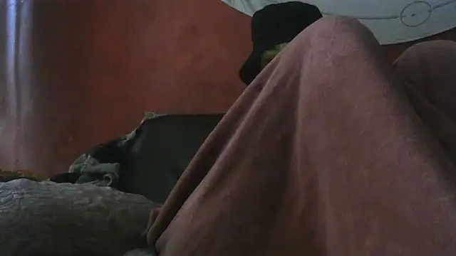 spacegirlll online show from December 24, 2024, 9:17 am