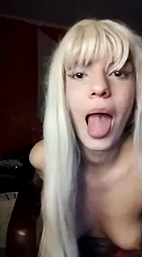 spacegirlll online show from March 14, 2025, 4:32 am