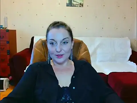 Snapshot of Alice3694 chatting on January 14, 2026, 6:41 am Alice3694 online show from January 14, 2026, 6:41 am