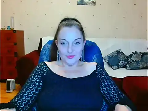 Snapshot of Alice3694 chatting on February 11, 2026, 5:34 am Alice3694 online show from February 11, 2026, 5:34 am