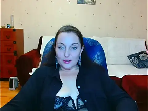 Snapshot of Alice3694 chatting on February 22, 2026, 4:46 am Alice3694 online show from February 22, 2026, 4:46 am