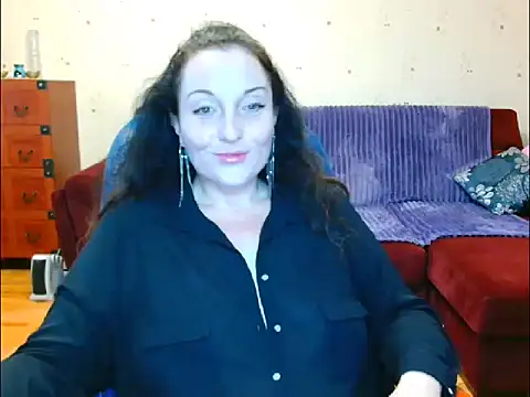 Snapshot of Alice3694 chatting on February 26, 2026, 6:45 am Alice3694 online show from February 26, 2026, 6:45 am