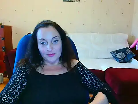 Alice3694 online show from May 14, 2026, 6:42 am