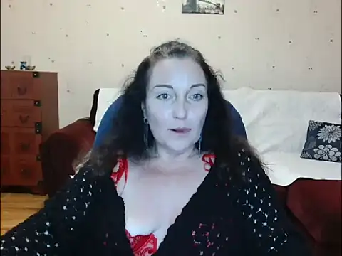Alice3694 online show from May 30, 2026, 3:47 am