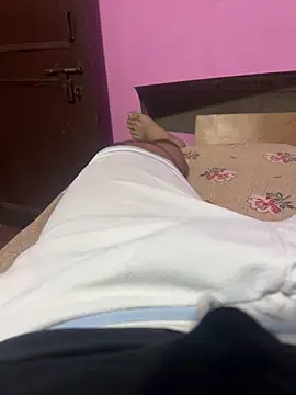 Snapshot of Your_daddy_544 chatting on October 26, 2025, 2:34 pm Your daddy 544 online show from October 26, 2025, 2:34 pm