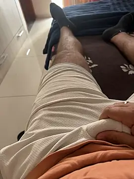 Snapshot of Your_daddy_544 chatting on March 7, 2026, 8:44 am Your daddy 544 online show from March 7, 2026, 8:44 am