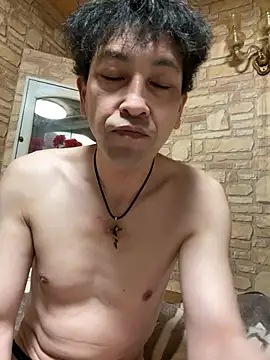 Snapshot of Hideen-real-face chatting on February 8, 2026, 12:52 pm Hideen-real-face online show from February 8, 2026, 12:52 pm