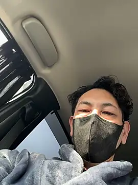 Snapshot of Hideen-real-face chatting on February 20, 2026, 6:10 am Hideen-real-face online show from February 20, 2026, 6:10 am