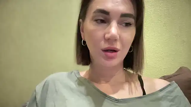 EvilDemon94 online show from October 27, 2025, 9:02 am