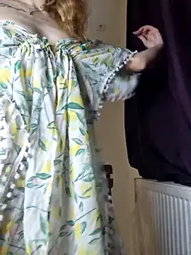 Snapshot of roxi_katty chatting on February 22, 2026, 12:12 am roxi katty online show from February 22, 2026, 12:12 am