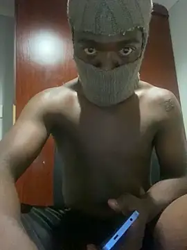 PanelledCabalist online show from December 4, 2025, 2:10 am