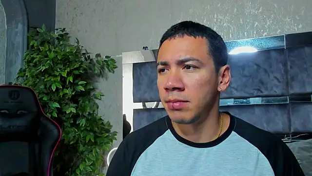 marc ginale online show from December 2, 2025, 12:43 pm