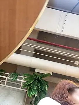 Snapshot of Katee_Jones chatting on October 28, 2025, 10:01 pm Katee Jones online show from October 28, 2025, 10:01 pm