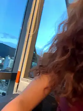 Snapshot of Katee_Jones chatting on January 14, 2026, 11:09 pm Katee Jones online show from January 14, 2026, 11:09 pm