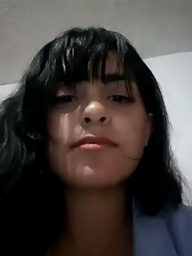 Snapshot of _laina_ chatting on March 20, 2025, 4:40 am laina online show from March 20, 2025, 4:40 am