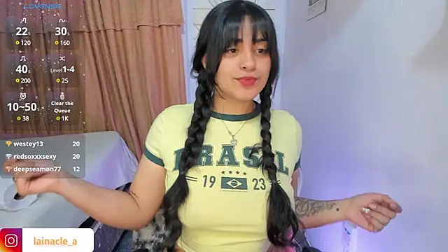 Snapshot of _laina_ chatting on March 22, 2025, 7:04 am laina online show from March 22, 2025, 7:04 am