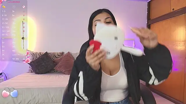  gaby2 online show from September 22, 2025, 11:23 am