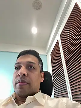 a4ashes online show from October 15, 2025, 4:01 am