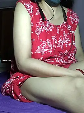 IndianRima online show from October 6, 2025, 4:43 am