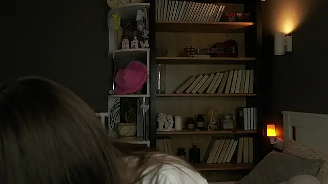 Snapshot of DarylBarks chatting on February 1, 2026, 1:15 am DarylBarks online show from February 1, 2026, 1:15 am