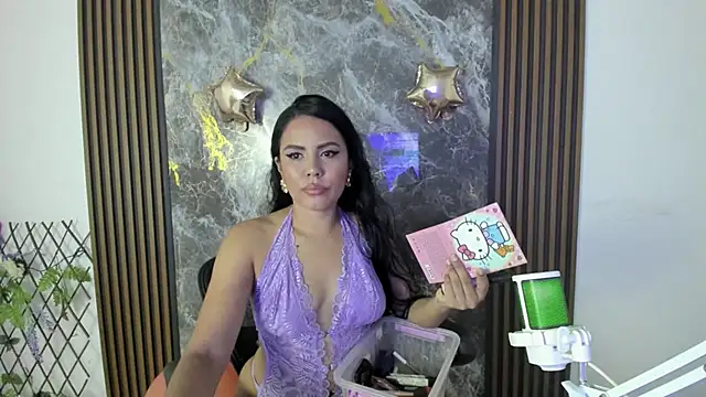 Snapshot of nicol_jone1 chatting on September 16, 2025, 8:21 pm nicol jone1 online show from September 16, 2025, 8:21 pm