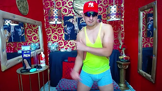 Snapshot of BOYSPEIN chatting on March 3, 2025, 7:28 pm BOYSPEIN online show from March 3, 2025, 7:28 pm