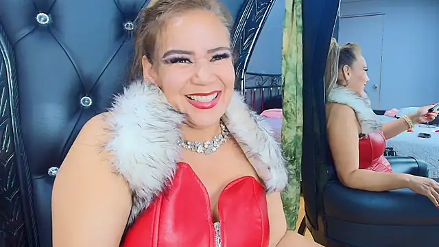 MelaniaKnauss online show from January 31, 2025, 8:33 pm