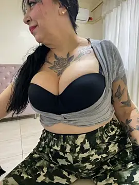 eva sexx69 online show from November 19, 2025, 12:16 pm