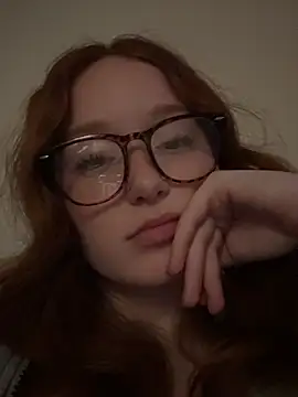 gingerbabe18 online show from March 1, 2026, 5:42 am