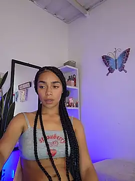 Snapshot of lali2gab chatting on June 7, 2026, 10:13 pm lali2gab online show from June 7, 2026, 10:13 pm