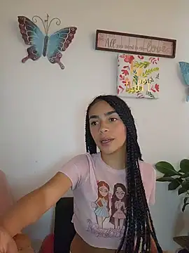 Snapshot of lali2gab chatting on June 14, 2026, 10:45 pm lali2gab online show from June 14, 2026, 10:45 pm