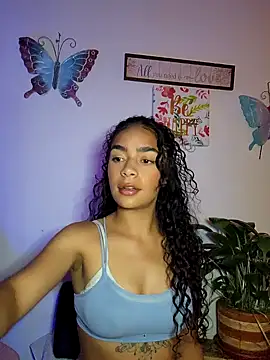 Snapshot of lali2gab chatting on June 25, 2026, 11:42 pm lali2gab online show from June 25, 2026, 11:42 pm