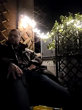 Snapshot of tipico0799 chatting on November 23, 2025, 4:23 am tipico0799 online show from November 23, 2025, 4:23 am