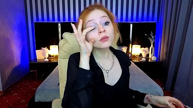 Sasha Exclusive online show from October 20, 2025, 6:52 pm