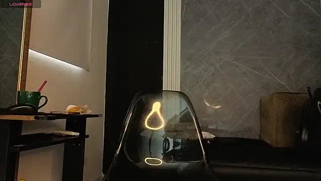 Snapshot of YummyDuooo chatting on October 22, 2025, 12:05 pm YummyDuooo online show from October 22, 2025, 12:05 pm