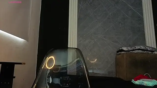 Snapshot of YummyDuooo chatting on November 28, 2025, 4:42 pm YummyDuooo online show from November 28, 2025, 4:42 pm