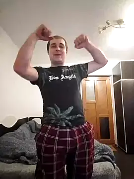 PulaMaresiexcitata12 online show from January 18, 2025, 11:55 pm