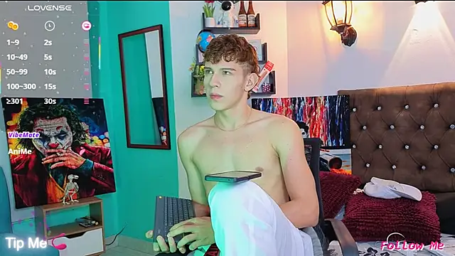 flowers18 online show from November 24, 2025, 11:48 pm