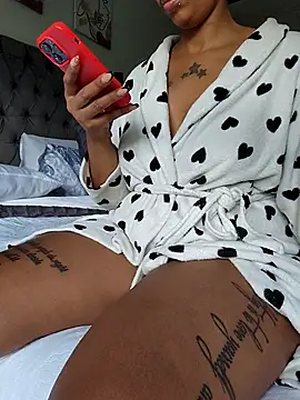 Drippincaty online show from February 16, 2026, 5:36 am