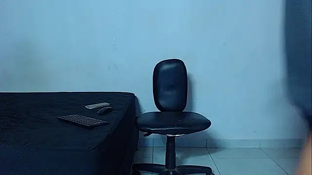 mikecoper 23 online show from February 2, 2026, 1:59 am