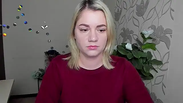 MariaSttone online show from February 11, 2026, 6:24 pm