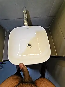 Snapshot of rahulGJ03 chatting on March 14, 2025, 8:38 pm rahulGJ03 online show from March 14, 2025, 8:38 pm