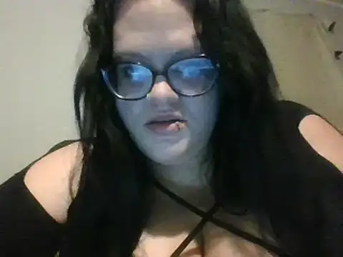 Snapshot of Karmaa89 chatting on January 12, 2025, 1:42 am Karmaa89 online show from January 12, 2025, 1:42 am